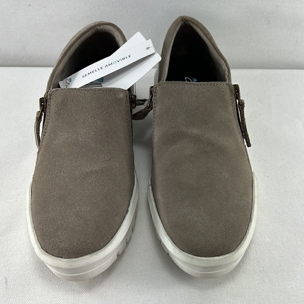 Aqua College Flivia Mushroom Suede Waterproof Sneaker size 5.5 - Picture 2 of 7